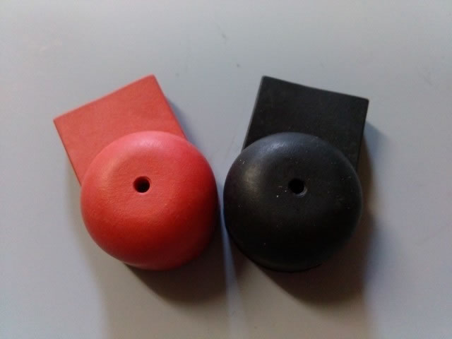 Polabdeckung bis 80A Batterien